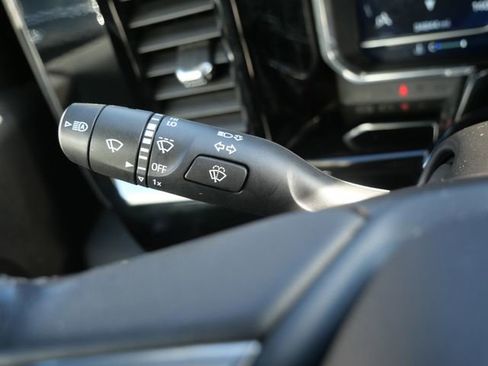 Used 2022 Chevrolet Silverado 1500 LT image 21