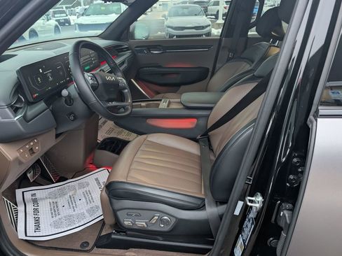 Used 2024 Kia EV9 GT-Line image 12