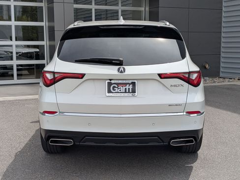 Used 2023 Acura MDX SH-AWD w/ Advance Package image 6