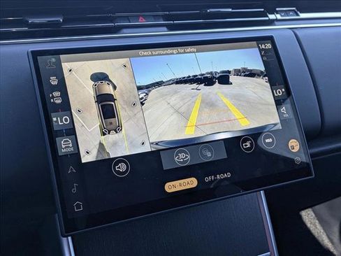 New 2025 Land Rover Range Rover Long Wheelbase SE AWD/4WD image 14