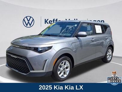 Used 2025 Kia Soul LX w/ LX Technology Package