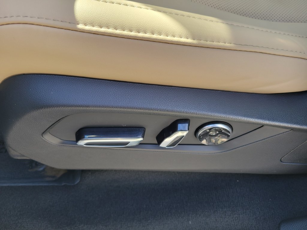 Certified 2023 Acura MDX w/ Technology Package FWD image 20