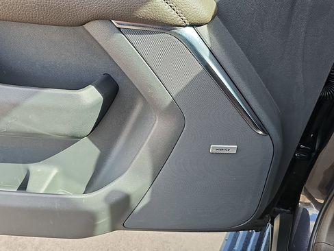 Used 2024 GMC Yukon XL Denali w/ Denali Reserve Package image 26