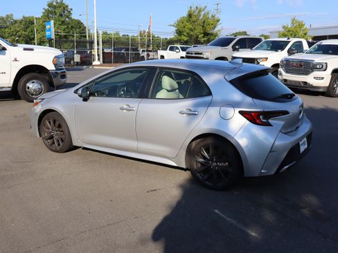 Used 2024 Toyota Corolla XSE FWD image 8