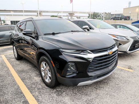 Used 2019 Chevrolet Blazer LT FWD image 17