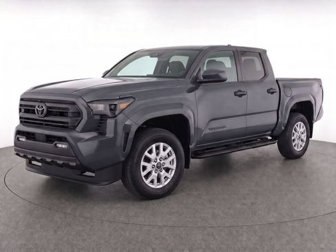 Certified 2024 Toyota Tacoma SR5 AWD/4WD image 1
