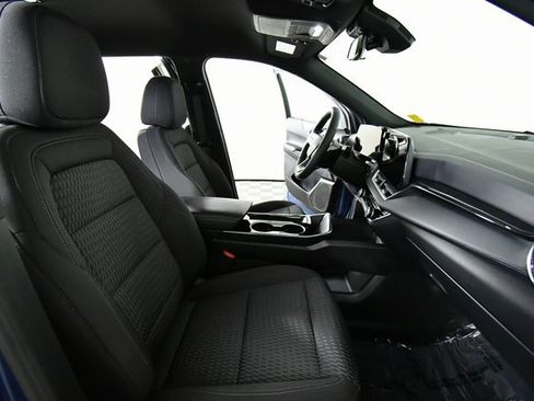 Used 2025 Chevrolet Equinox LT w/ Midnight Edition image 22