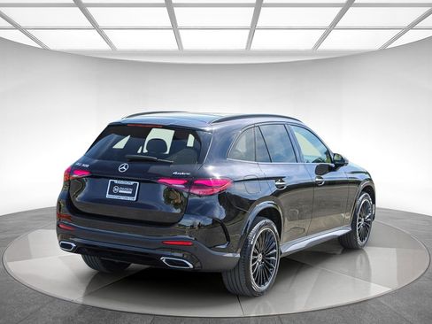 New 2026 Mercedes-Benz GLC 300 4MATIC image 4
