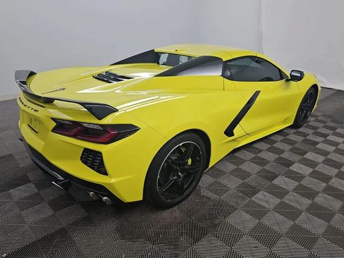 Used 2021 Chevrolet Corvette Stingray Preferred Conv w/ Z51 Performance Package RWD image 41