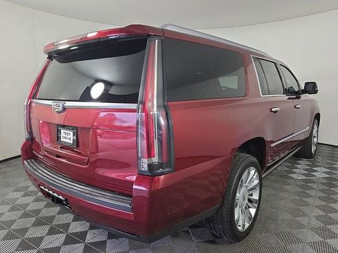 Used 2018 Cadillac Escalade ESV Platinum image 5