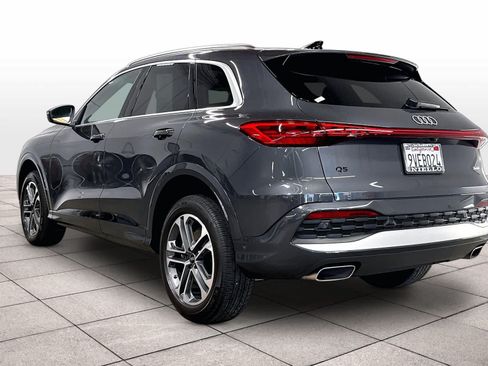 Certified 2025 Audi Q5 Premium w/ Convenience Package AWD/4WD image 14