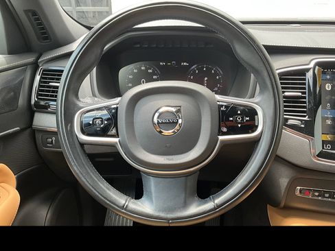 Used 2021 Volvo XC90 T6 Inscription AWD/4WD image 3