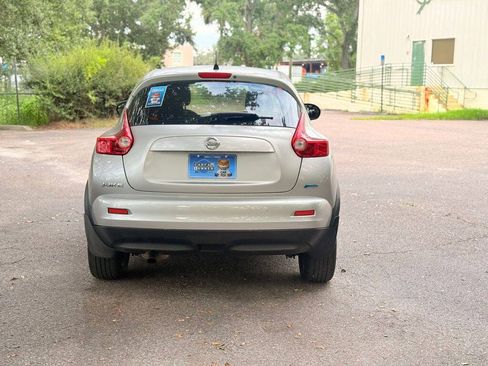 Used 2012 Nissan Juke S FWD image 7