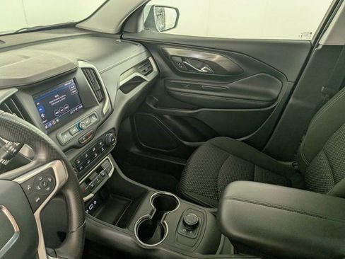 Certified 2024 GMC Terrain SLE image 26