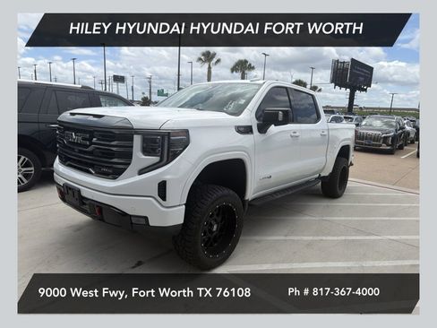 Used 2022 GMC Sierra 1500 AT4 w/ AT4 Premium Package AWD/4WD image 1