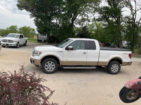 Used 2013 Ford F150 Lariat w/ Luxury Equipment Group image 6