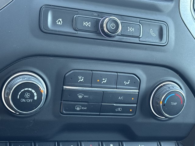 Used 2024 Chevrolet Silverado 2500 Custom AWD/4WD image 34