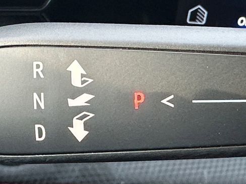 New 2026 Chevrolet Equinox RS w/ Convenience Package III image 18