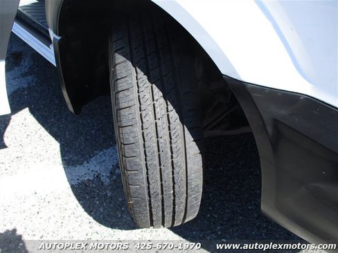 Used 2016 Mercedes-Benz Sprinter 2500 image 24