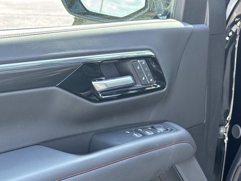 Certified 2025 Chevrolet Tahoe RST w/ RST Capability Package image 19