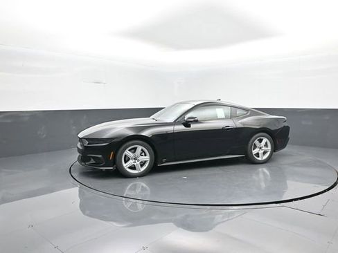 New 2026 Ford Mustang Coupe image 4