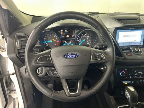 Used 2018 Ford Escape Titanium image 15