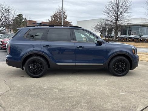 Used 2023 Kia Telluride SX Prestige X-Pro image 2