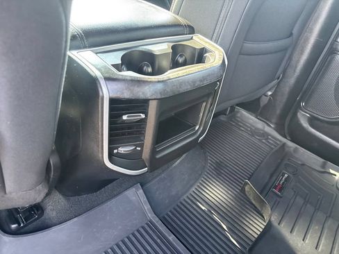 Used 2022 RAM 1500 Big Horn AWD/4WD image 19