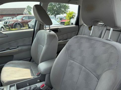 Used 2009 Subaru Forester 2.5X AWD/4WD image 28