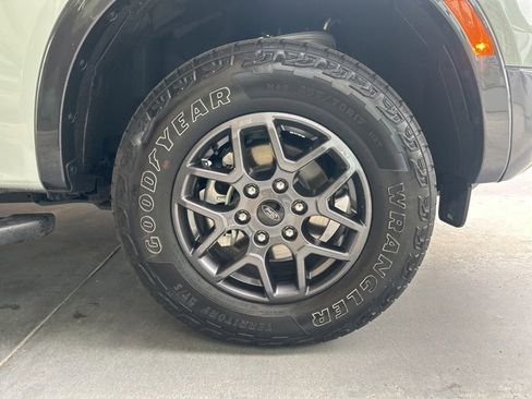 Used 2024 Ford Ranger XLT w/ FX4 Off-Road Package image 34