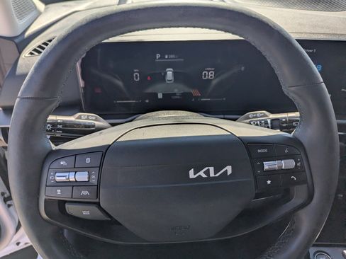 Used 2026 Kia Sportage LX w/ LX Convenience Package image 13