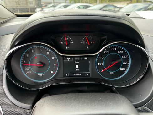 Used 2016 Chevrolet Cruze LT image 24