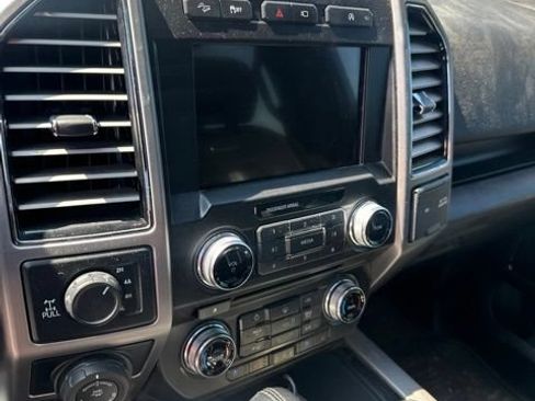 Used 2018 Ford F150 Platinum w/ Equipment Group 701A Luxury AWD/4WD image 12