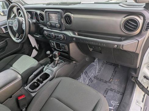 Used 2019 Jeep Wrangler Sport AWD/4WD image 21