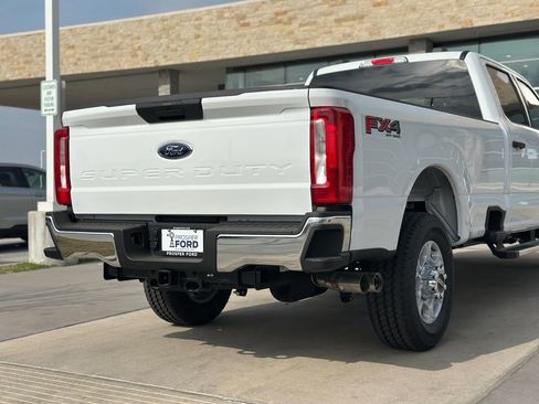 New 2026 Ford F350 XLT w/ FX4 Off-Road Package image 51