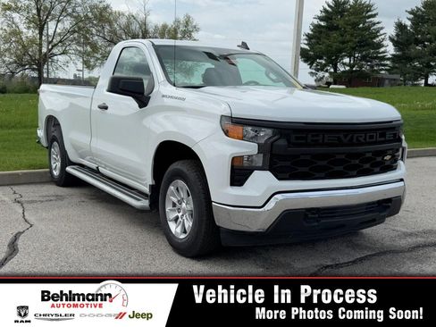 Used 2025 Chevrolet Silverado 1500 W/T image 1