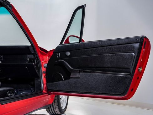Used 1995 Porsche 911 Carrera image 18