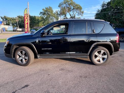 Used 2016 Jeep Compass High Altitude image 17