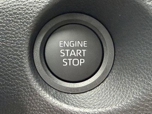 New 2026 Toyota Corolla Cross XLE image 18