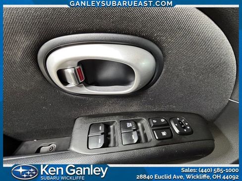 Used 2016 Kia Soul image 11