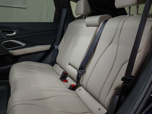 Used 2025 Acura RDX SH-AWD image 44