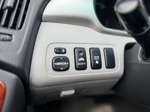 Used 2007 Toyota Highlander Limited AWD/4WD image 37