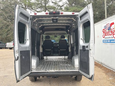 Used 2021 RAM ProMaster 2500 w/ Convenience Group image 14