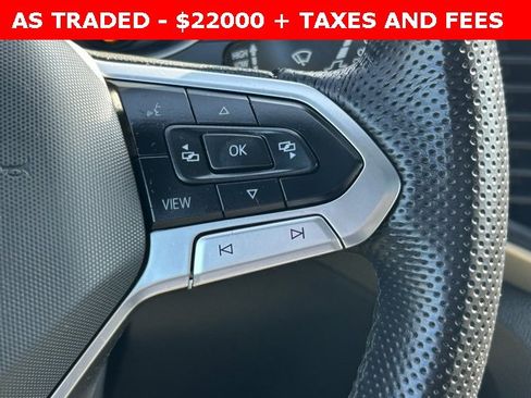 Used 2020 Volkswagen Atlas Cross Sport SE w/ Panoramic Sunroof Package image 23