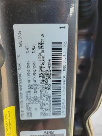 Used 2016 Toyota Tacoma SR5 w/ Towing Package RWD image 21