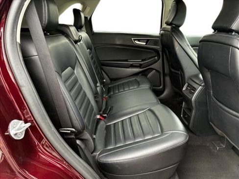 Used 2024 Ford Edge SEL AWD/4WD image 19