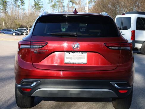 Used 2022 Buick Envision Essence w/ Technology Package I image 4