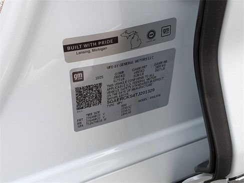 New 2026 Buick Enclave Avenir image 40