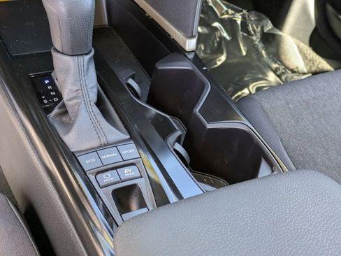 Used 2025 Toyota Camry LE image 23