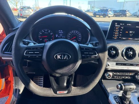 Used 2019 Kia Stinger GTS image 29